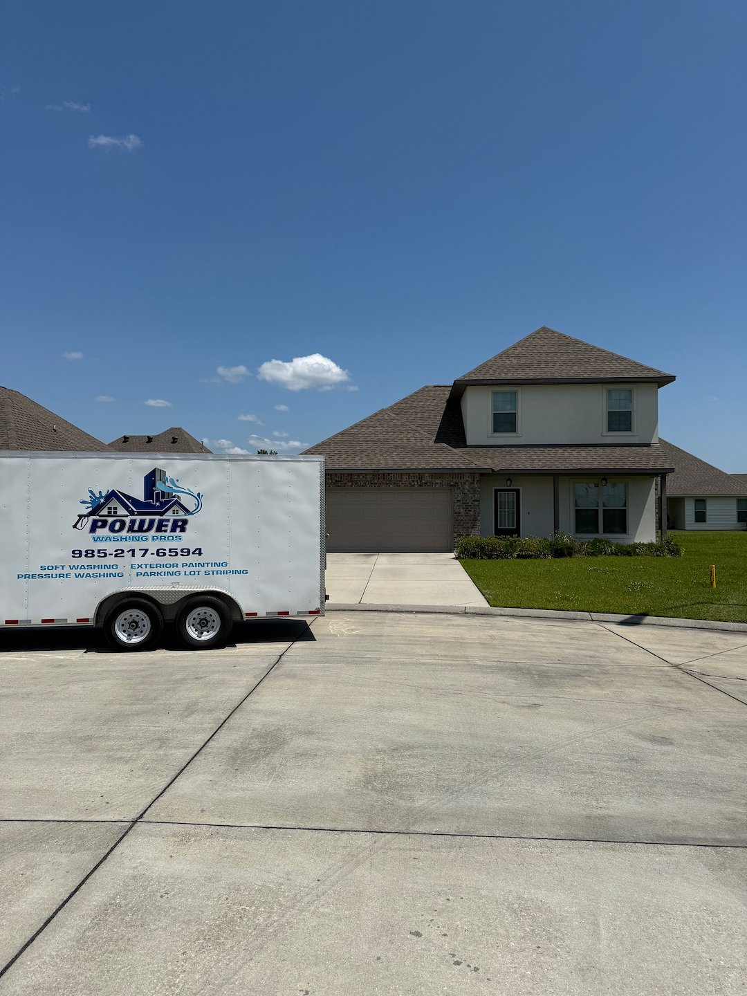 Get Your Home Summer-Ready: Why House Soft Washing is a Must for the Season in Thibodaux, LA