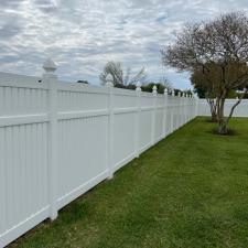 House fence cleaning